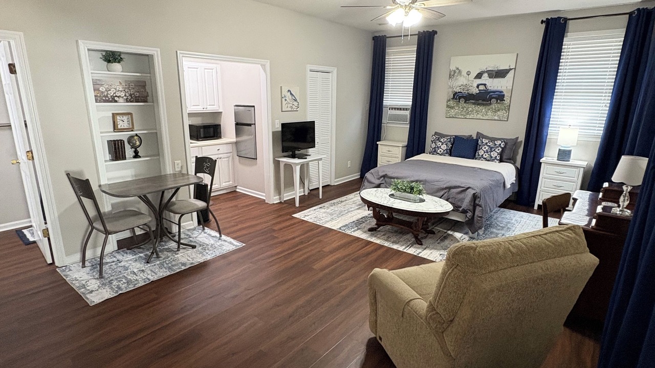 Photo of Bedroom in West Ashley