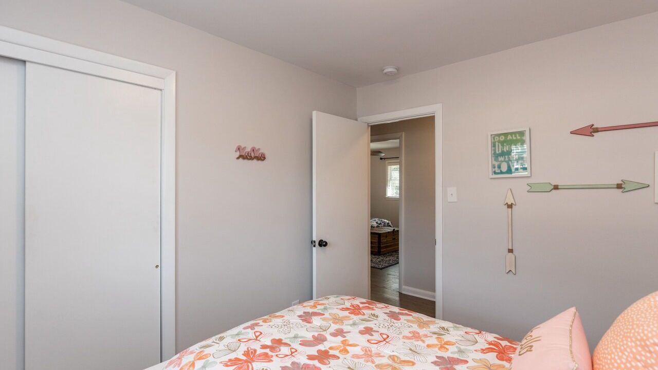 Photo of Bedroom in Garner