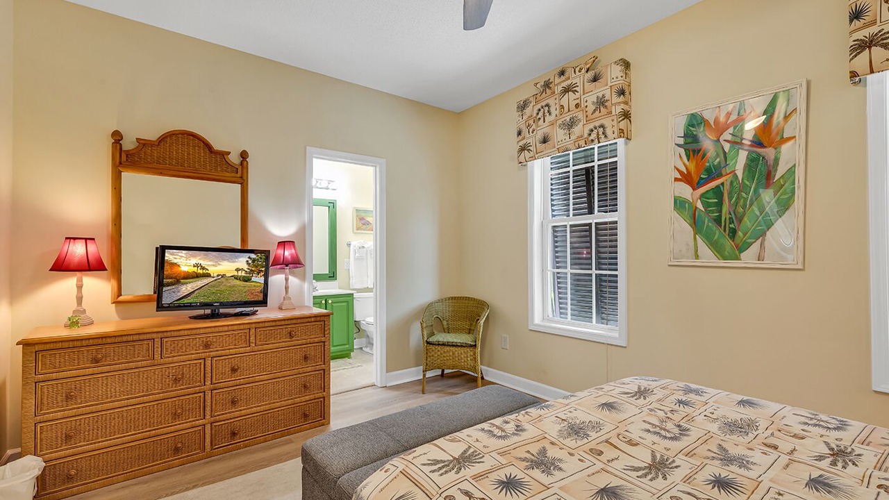 Photo of Bedroom in Surfside Beach