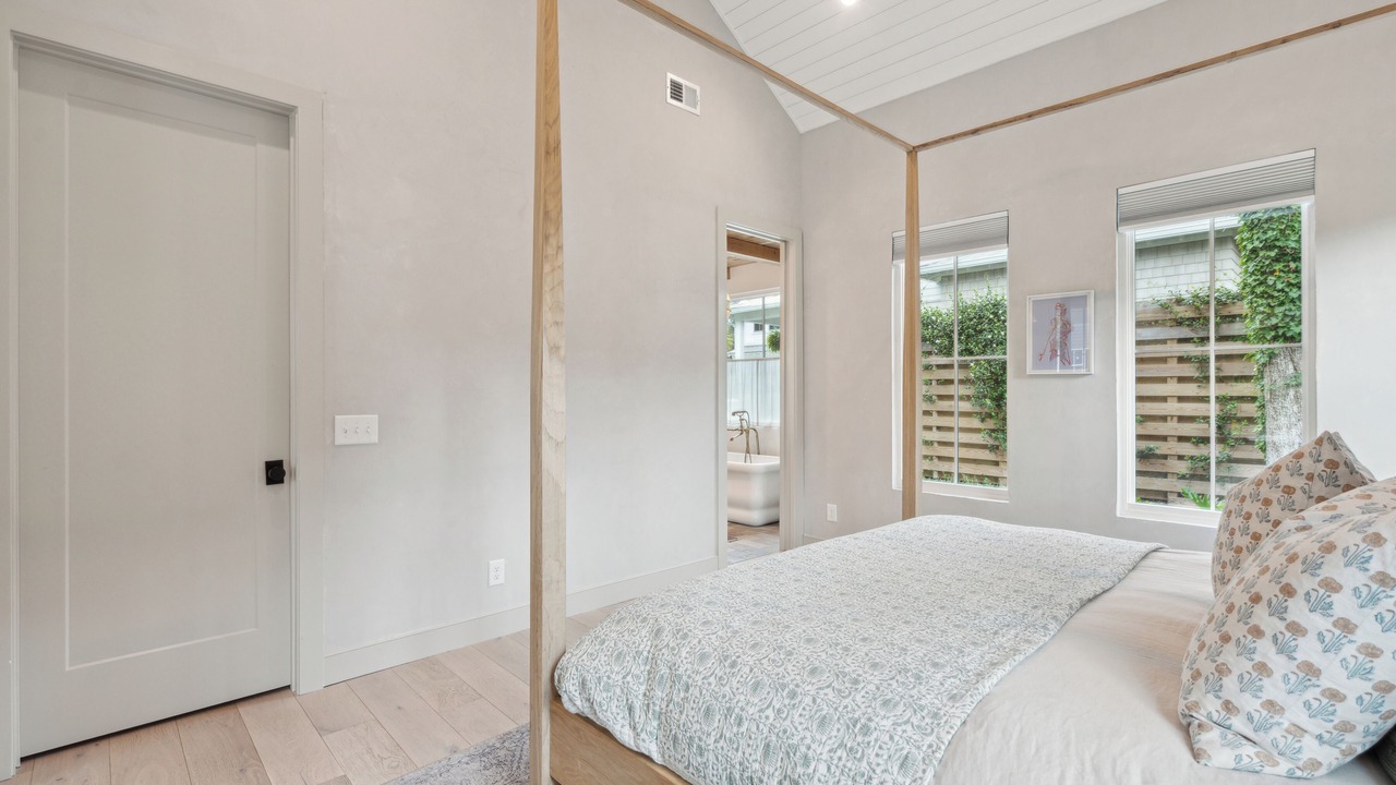 Photo of Bedroom in Old Village