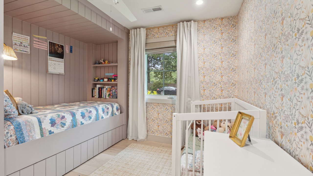 Photo of Bedroom in Old Village