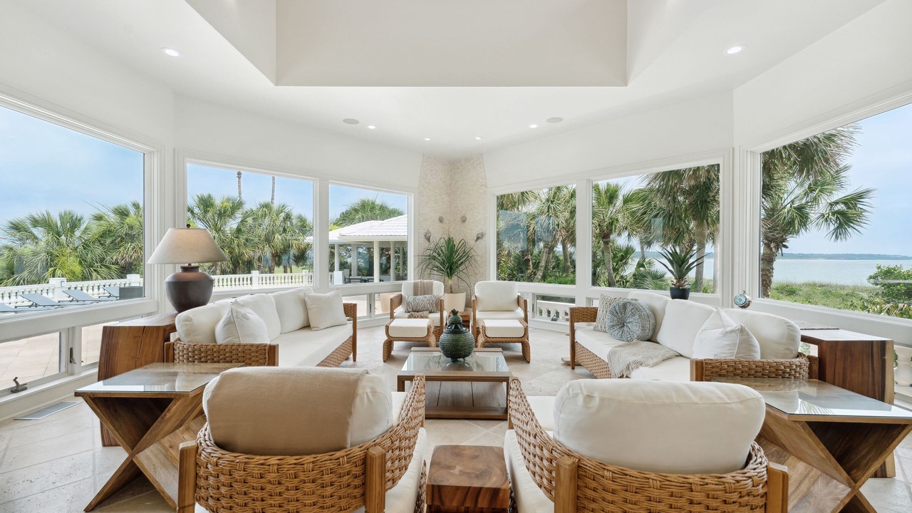Photo of Livingroom in Ocean Point