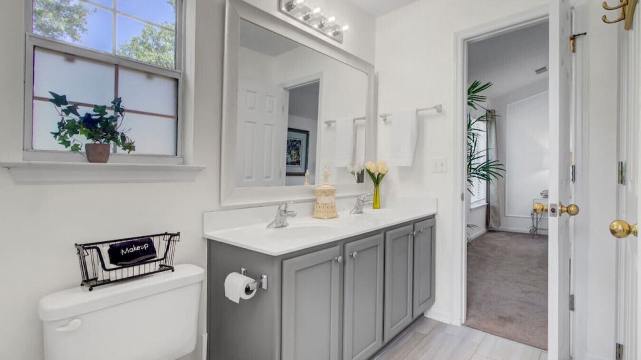 Photo of Bathroom in North Charleston