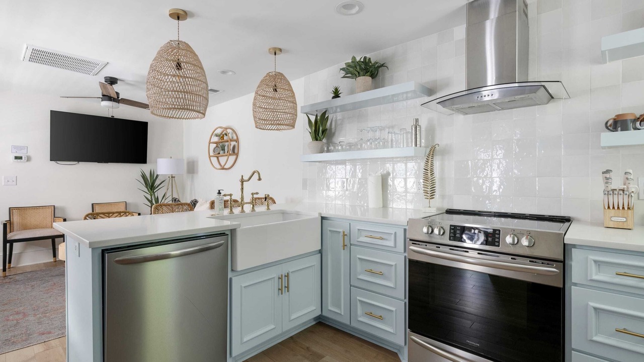Photo of Kitchen in Cannonborough Elliotborough