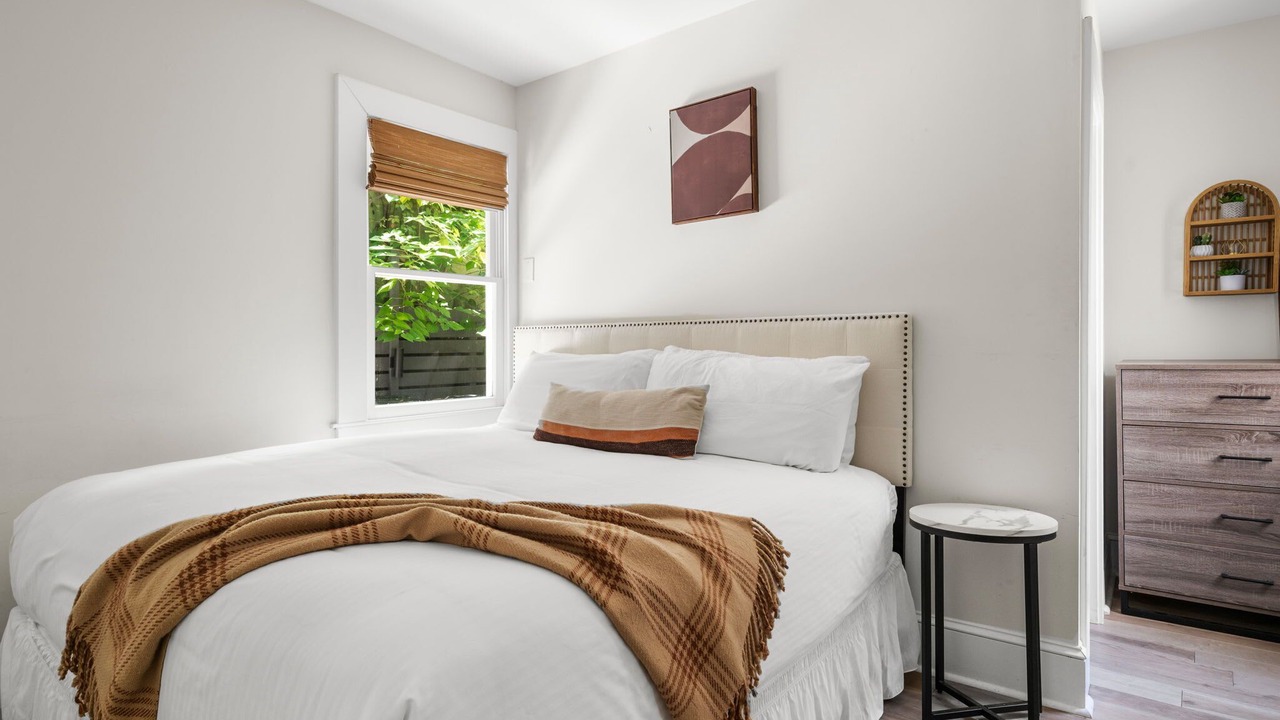 Photo of Bedroom in Cannonborough Elliotborough