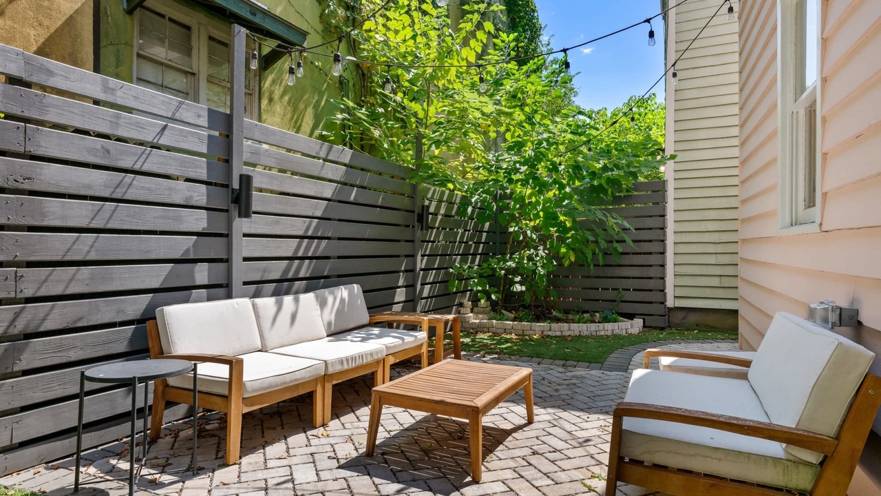 Photo of Patio Balcony in Cannonborough Elliotborough