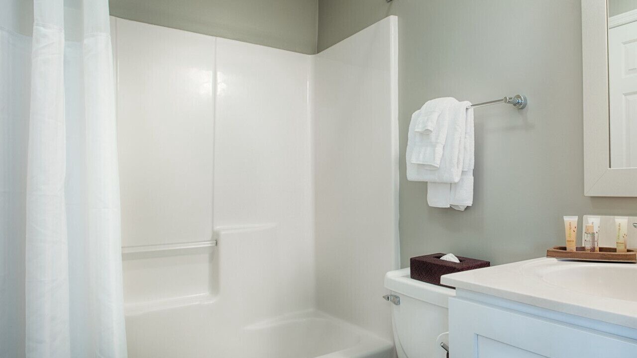 Photo of Bathroom in Summerwind Villas
