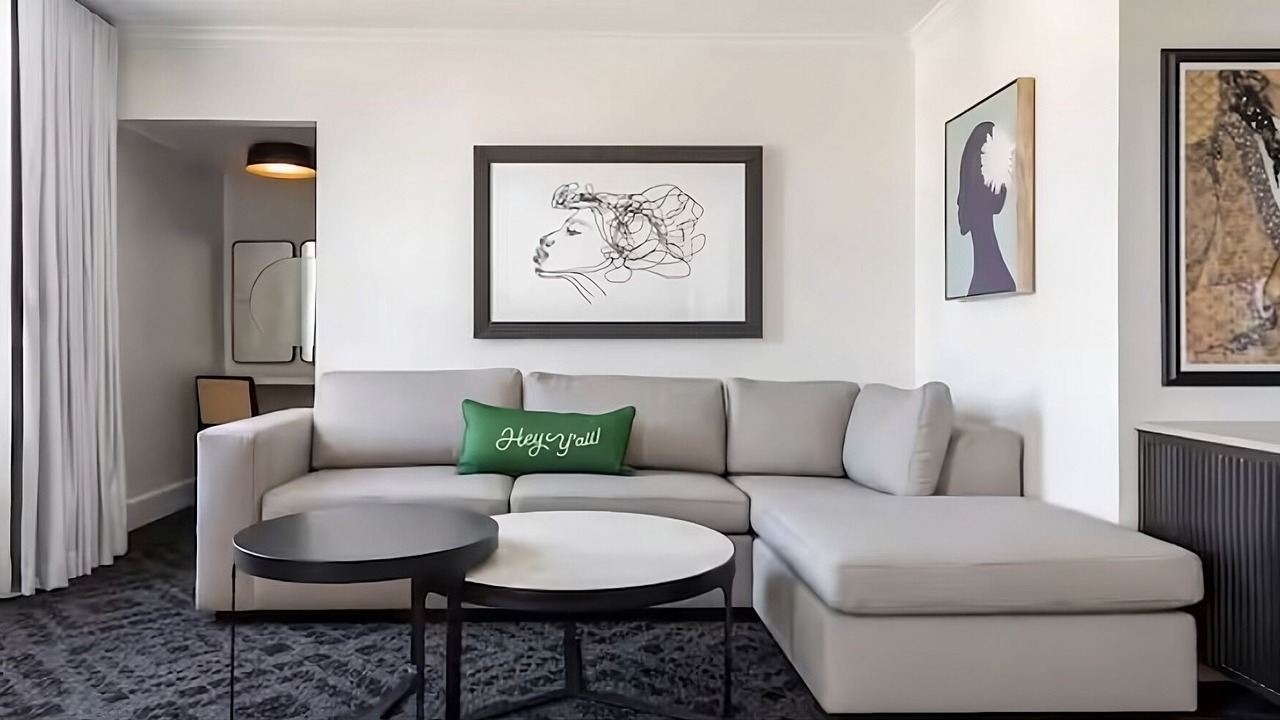 Photo of Livingroom in Charleston Historic District
