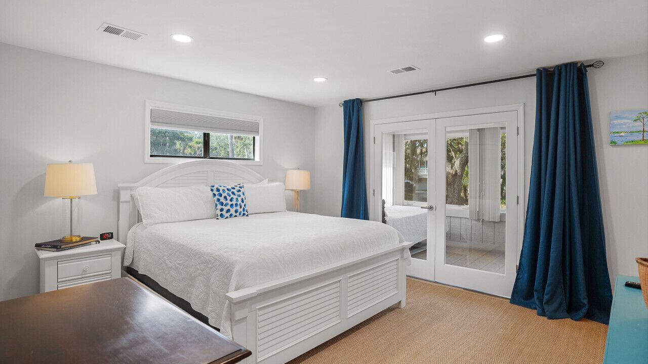 Photo of Bedroom in Saint Helena Island