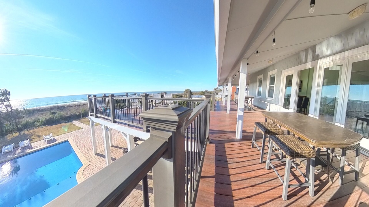 Photo of Outdoor in Golden Mile