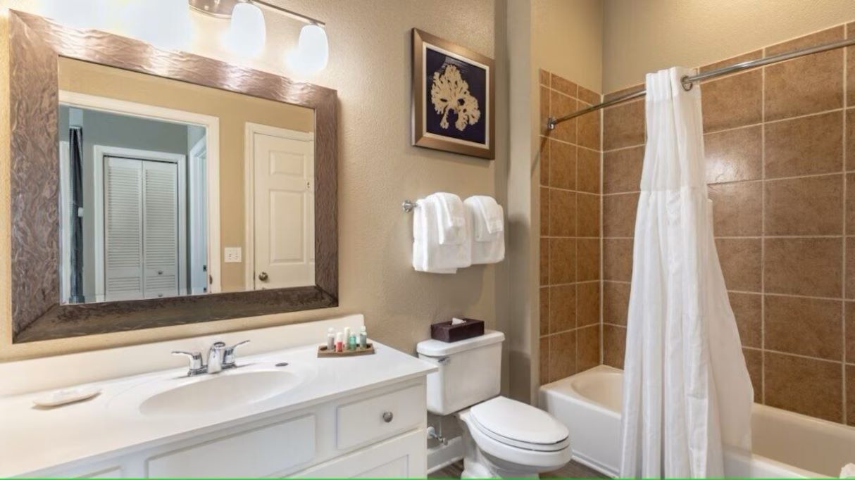 Photo of Bathroom in Ocean Ridge