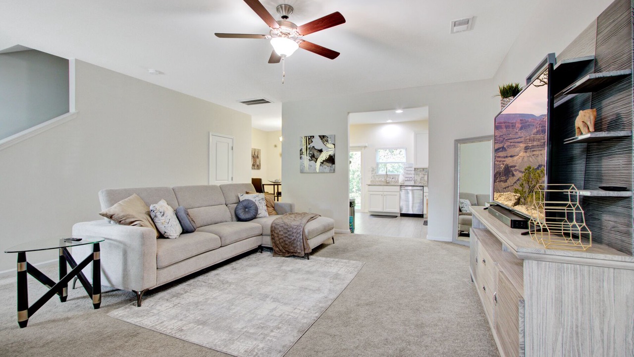 Photo of Livingroom in Ladson