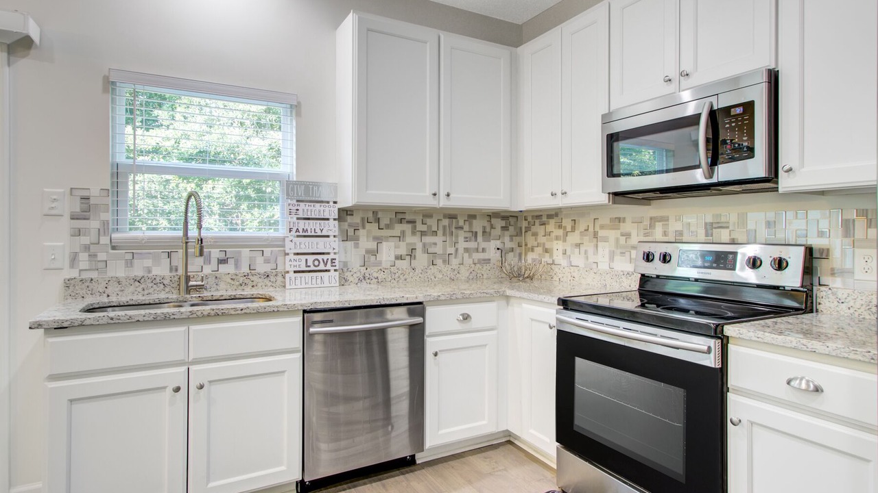Photo of Kitchen in Ladson