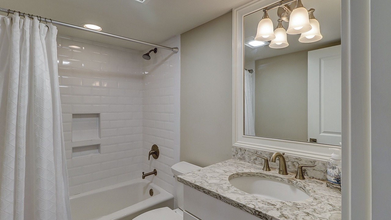 Photo of Bathroom in South Beach