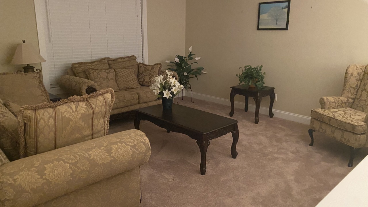Photo of Livingroom in Goose Creek