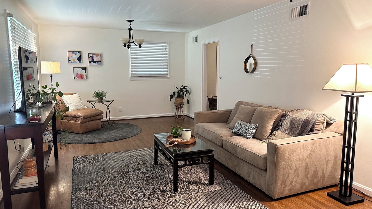 Photo of Livingroom in Savannah