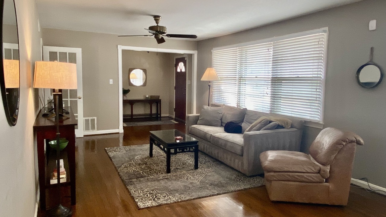 Photo of Livingroom in Savannah