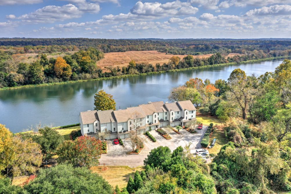 Photo of Outdoor in Augusta