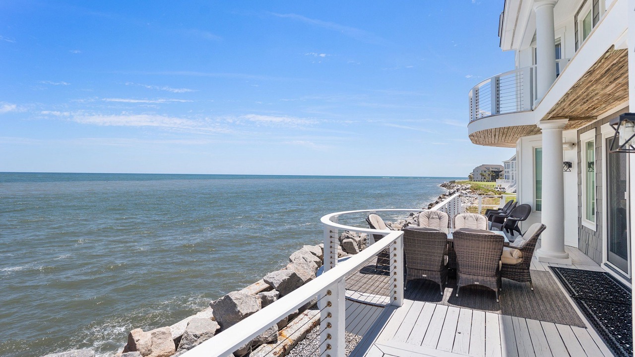 Photo of Patio Balcony in Saint Helena Island