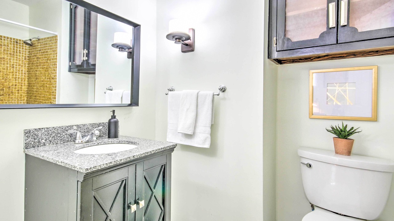 Photo of Bathroom in National Hills
