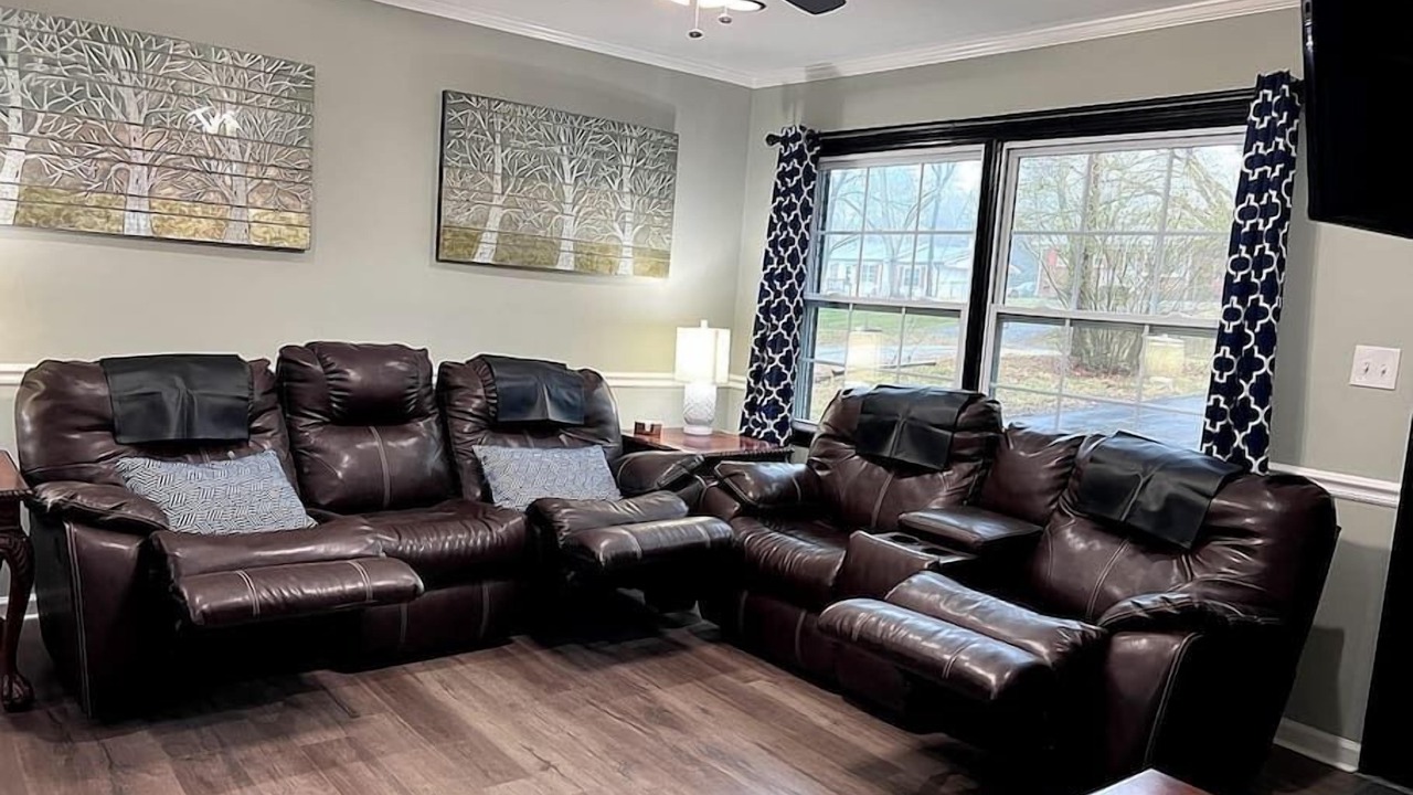 Photo of Livingroom in Bowling Green