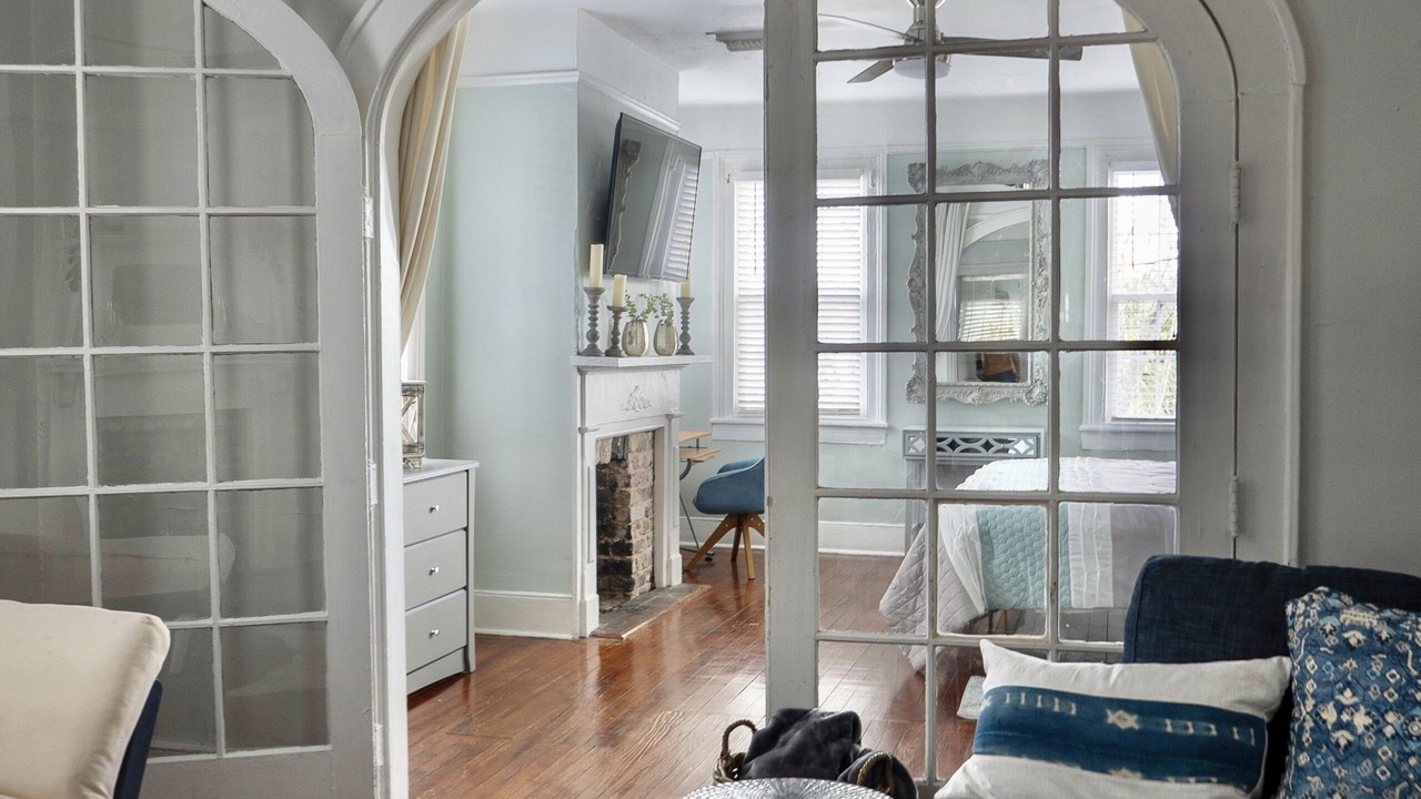 Photo of Bedroom in Westside