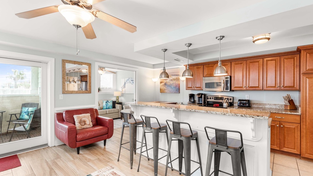Photo of Kitchen in Savannah Beach