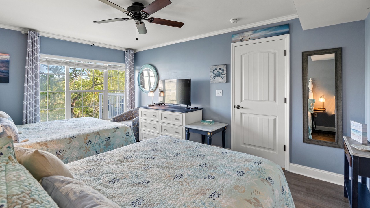 Photo of Bedroom in North Litchfield Beach
