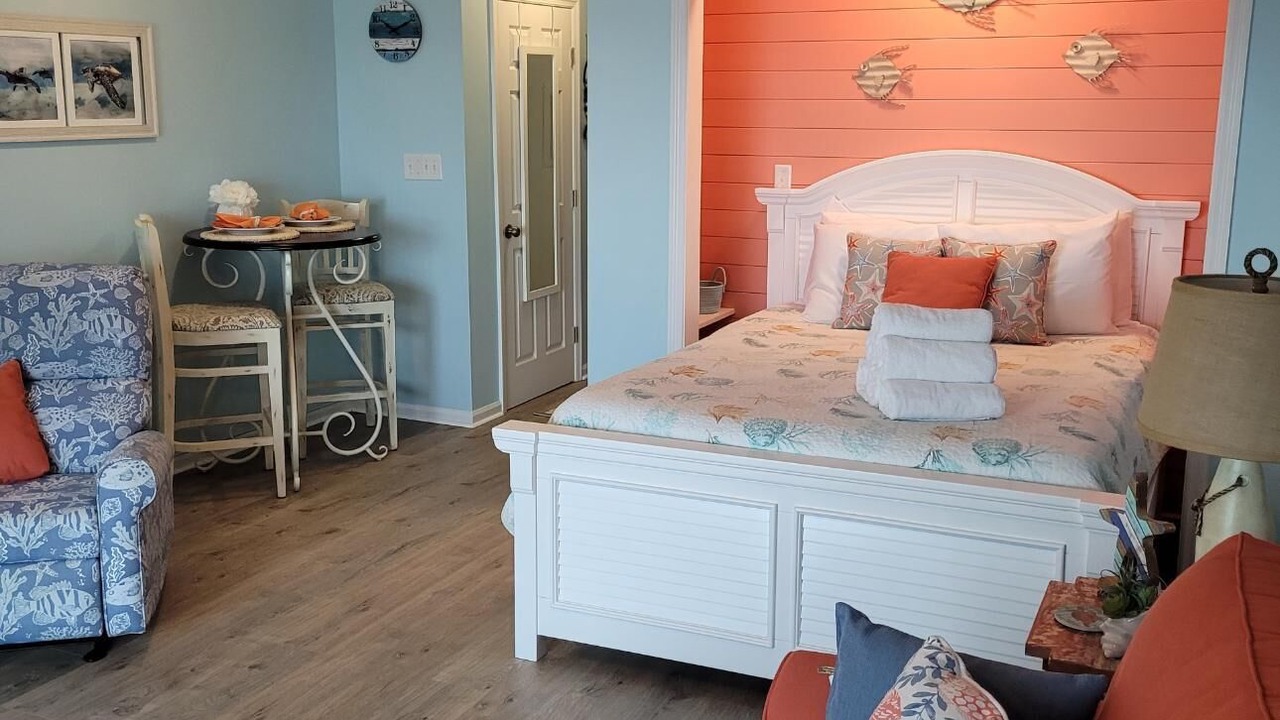 Photo of Bedroom in Surfside Beach