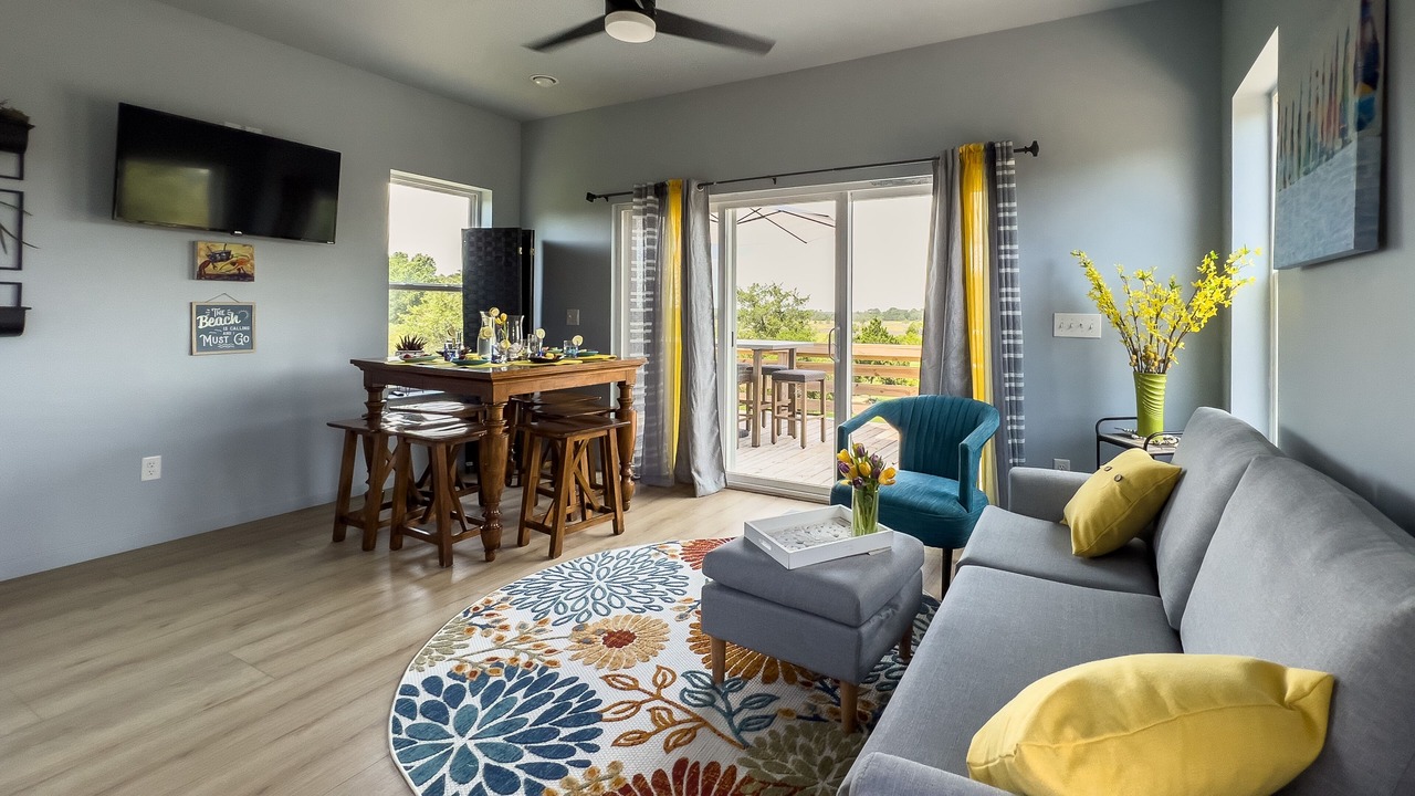 Photo of Livingroom in Charleston