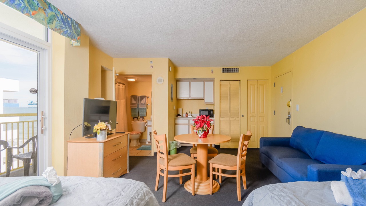 Photo of Bedroom in Atlantic Beach