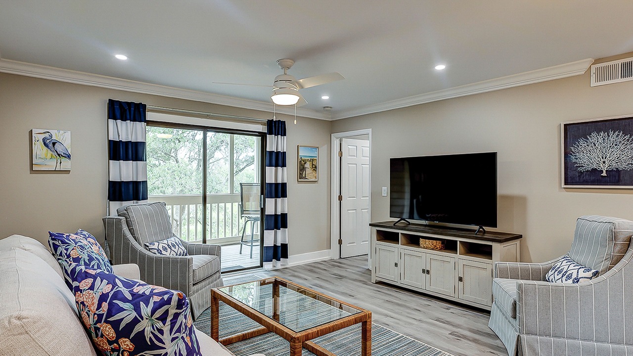 Photo of Livingroom in Seabrook Island