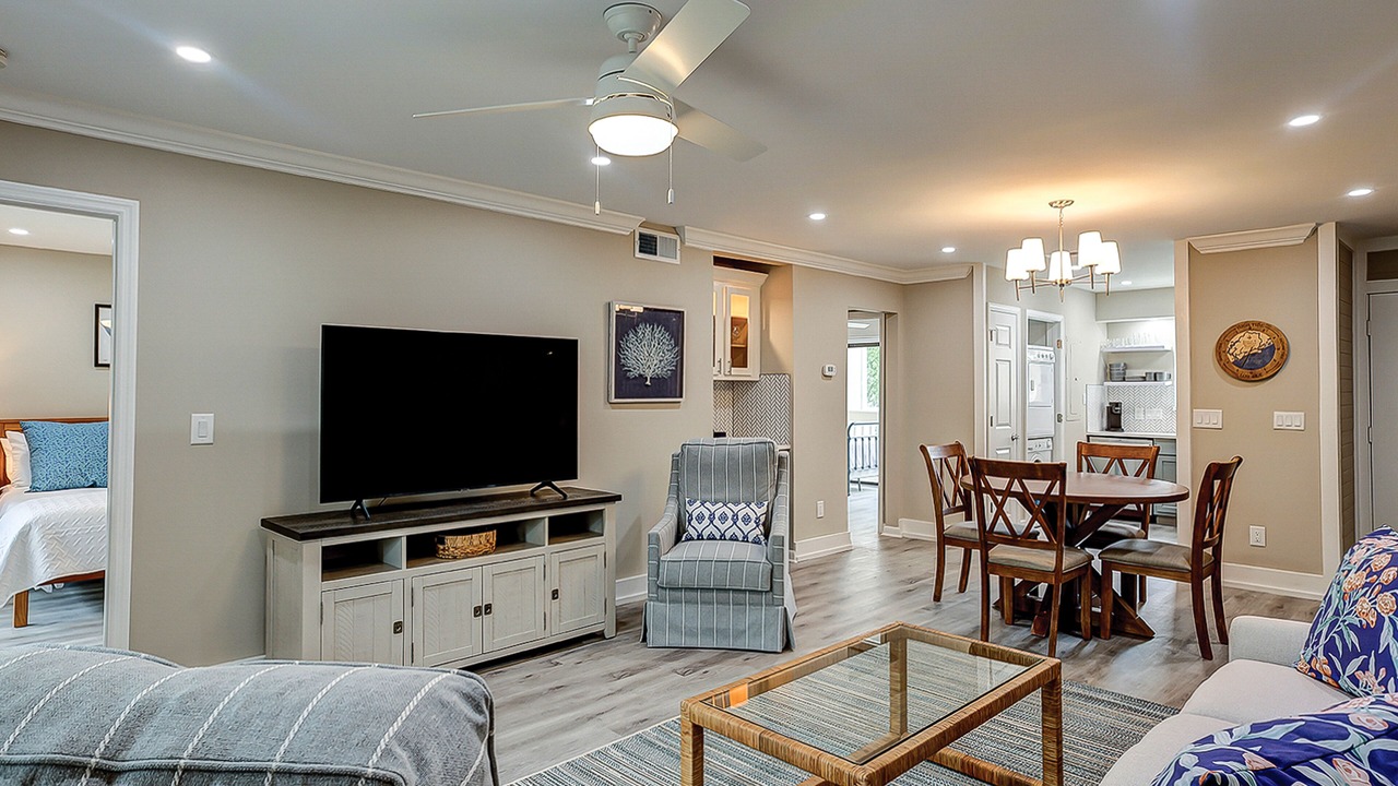 Photo of Livingroom in Seabrook Island