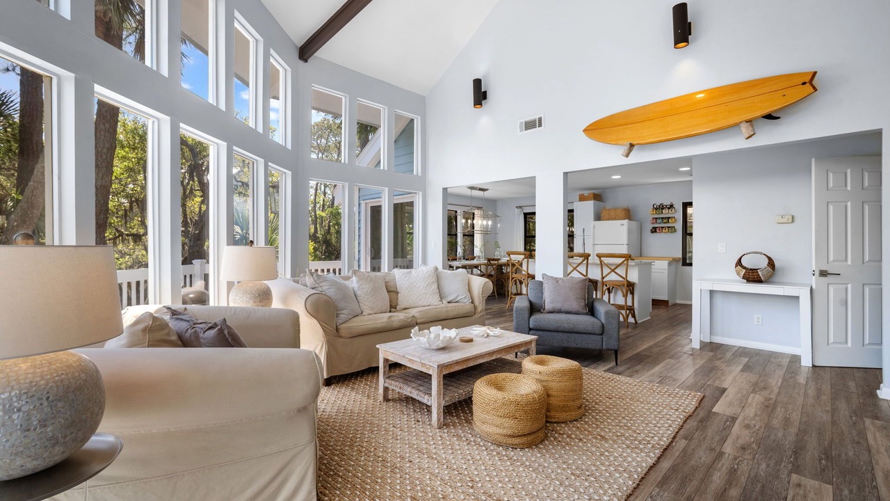 Photo of Livingroom in Deer Lake