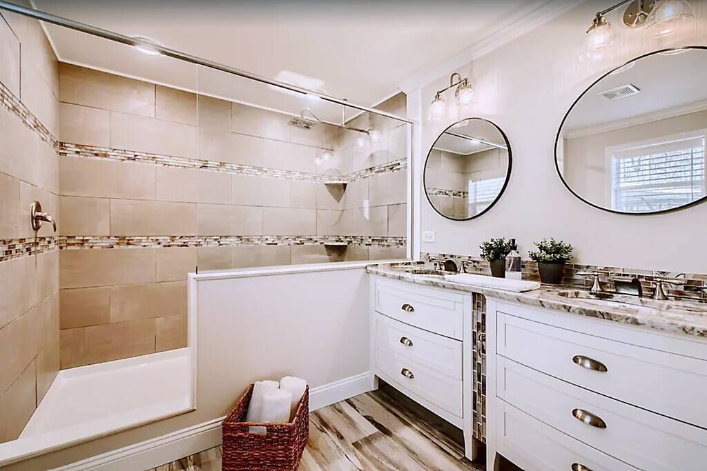 Photo of Bathroom in Lake Norman of Catawba