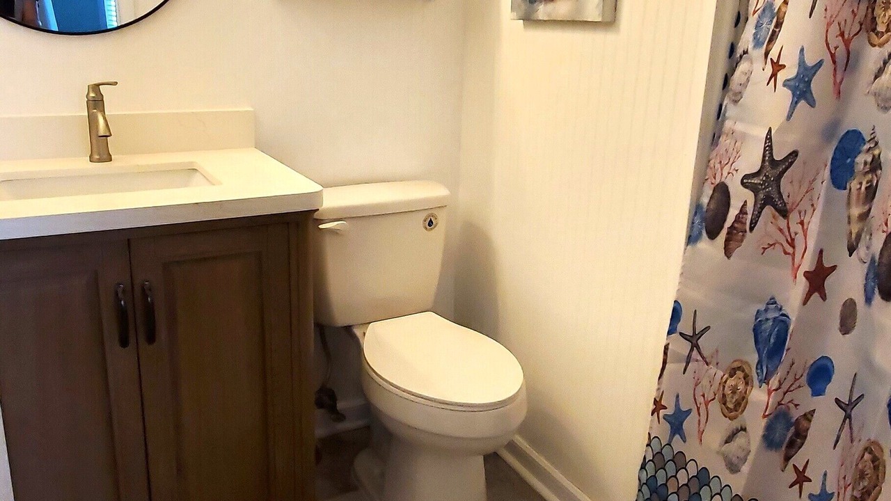 Photo of Bathroom in Windy Hill