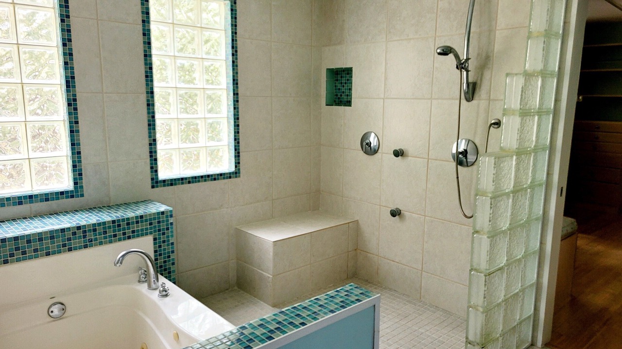 Photo of Bathroom in Sullivan's Island