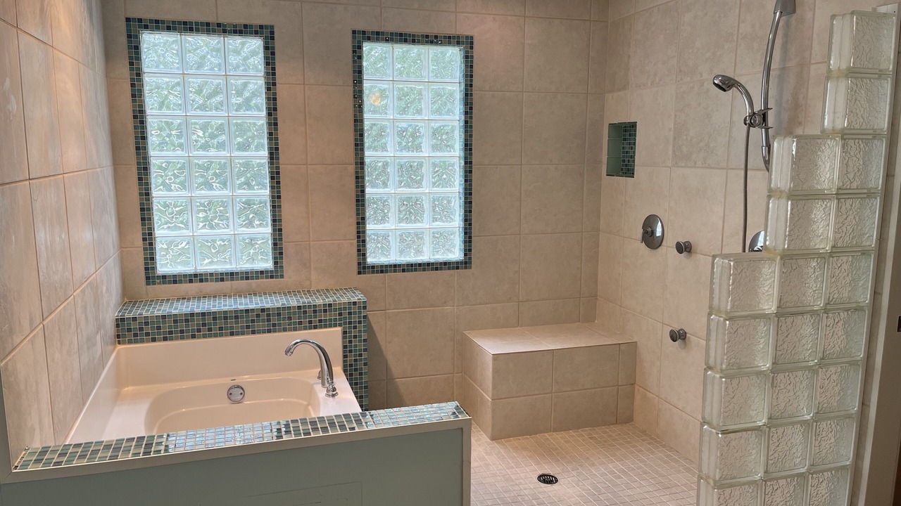 Photo of Bathroom in Sullivan's Island