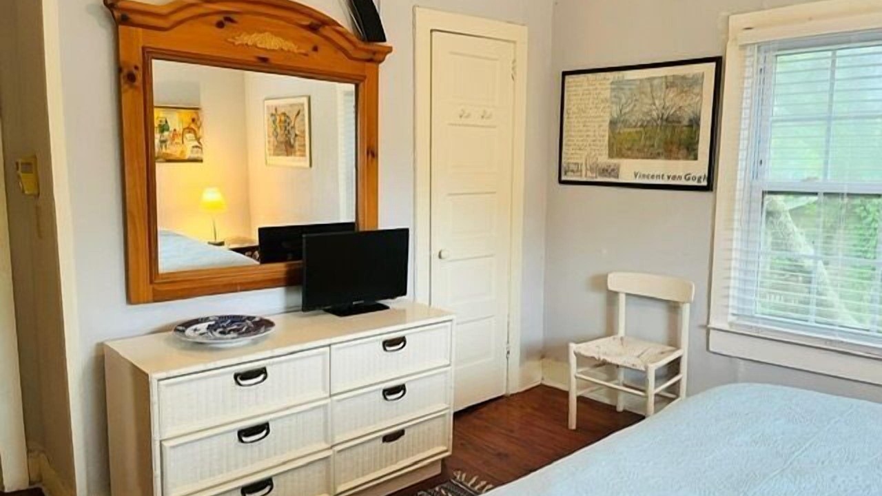Photo of Bedroom in Sullivan's Island