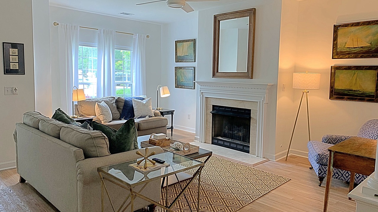Photo of Livingroom in Mount Pleasant