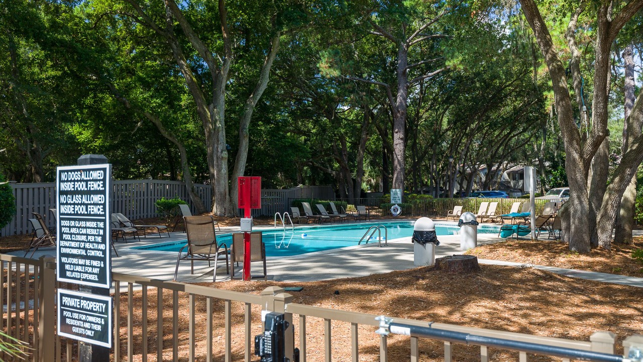 Photo of Outdoor in Folly Field