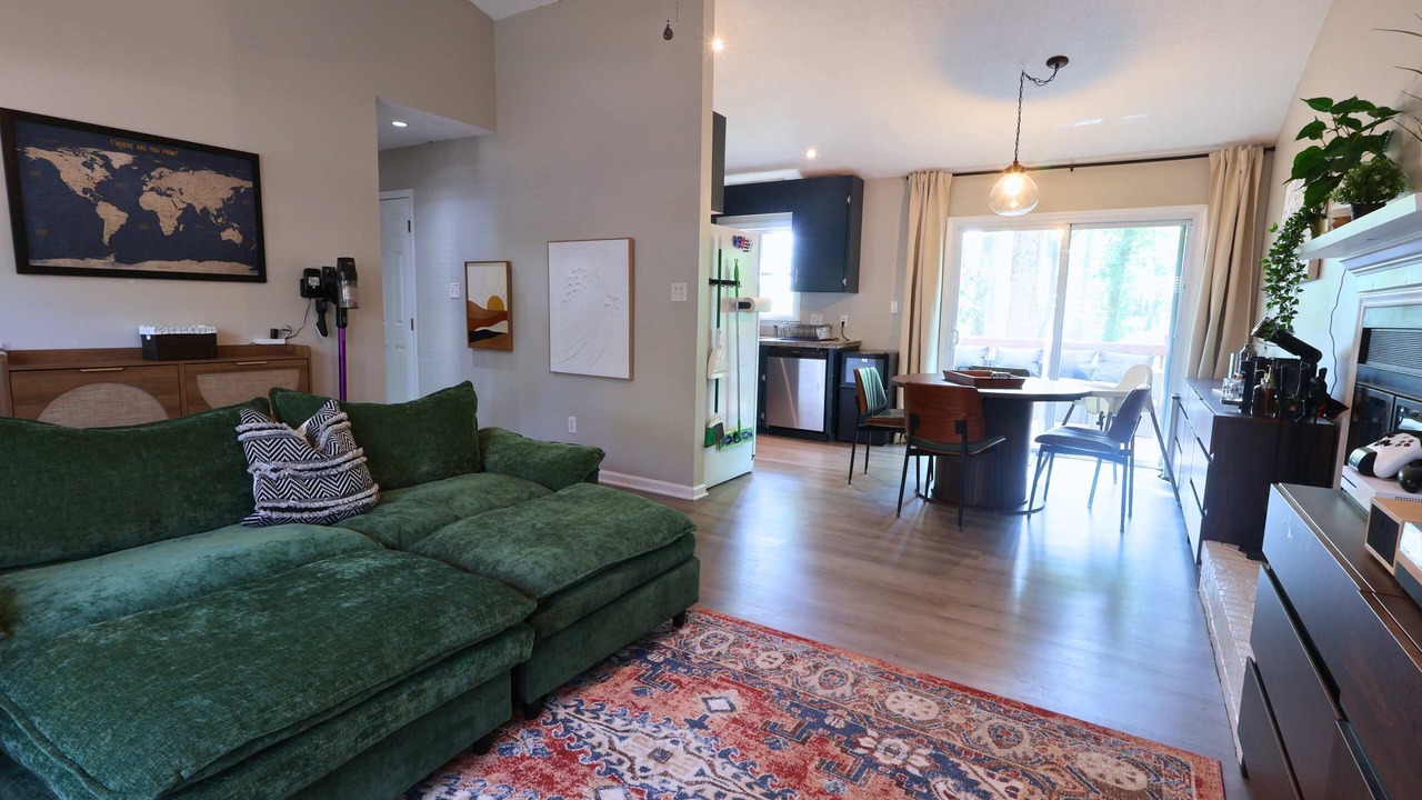 Photo of Livingroom in Apex