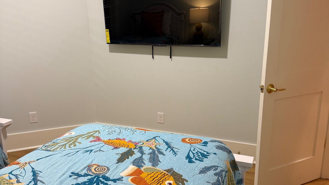 Photo of Bedroom in Deer Lake