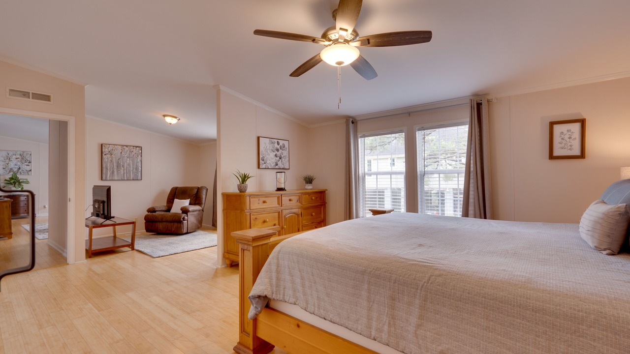 Photo of Bedroom in Mount Pleasant