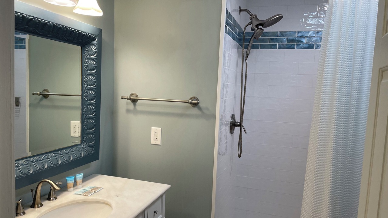 Photo of Bathroom in Palmetto Dunes