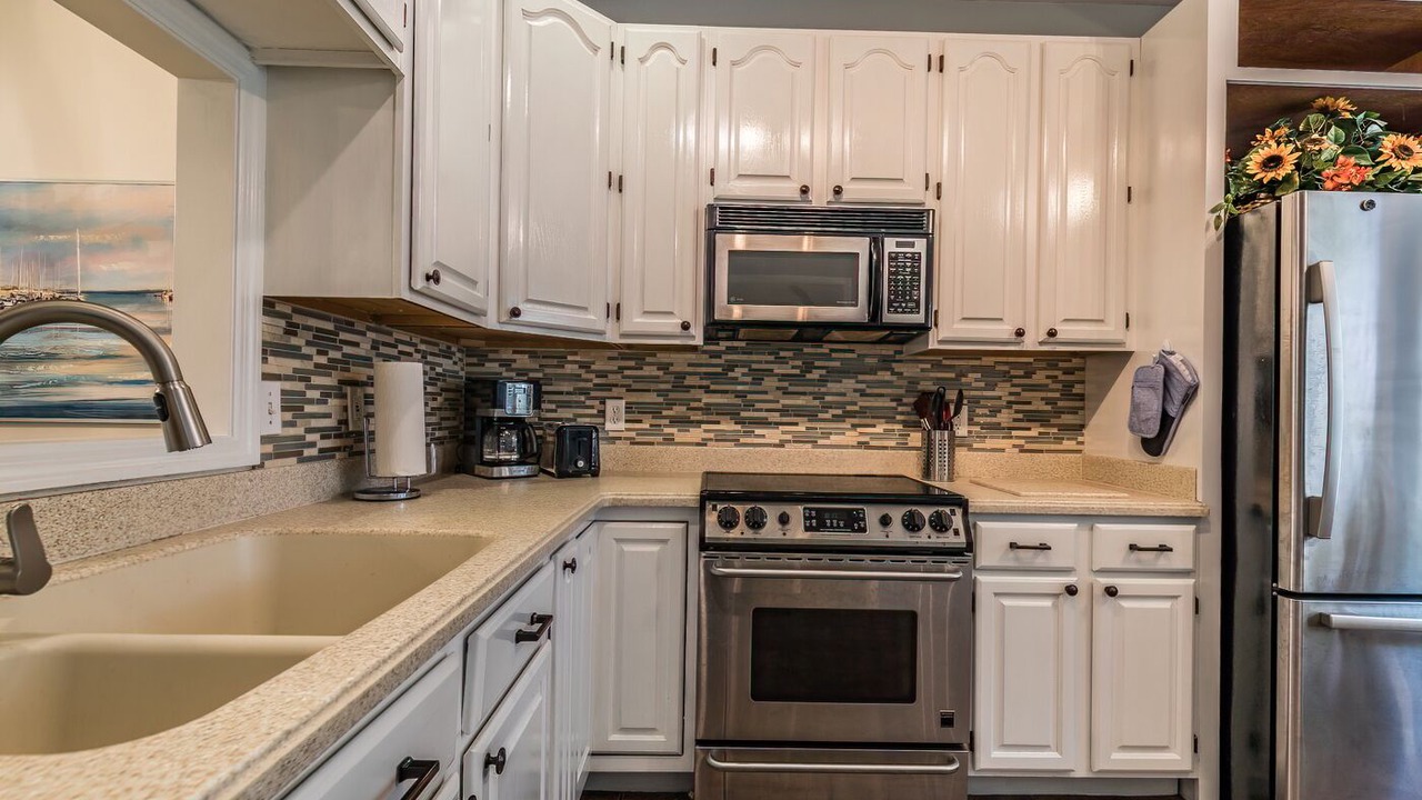 Photo of Kitchen in Port Royal Landing