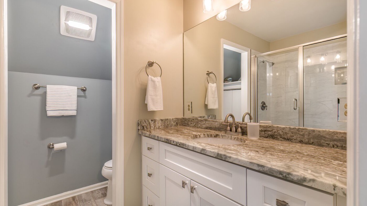 Photo of Bathroom in Port Royal Landing