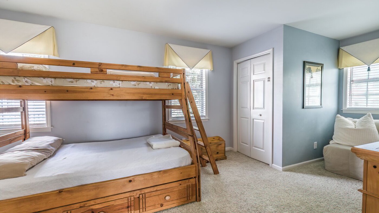 Photo of Bedroom in Port Royal Landing