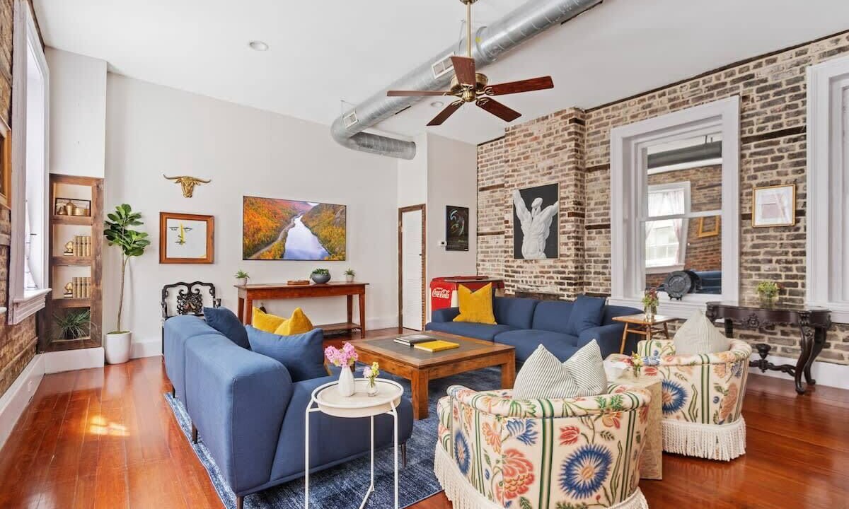 Photo of Bedroom in Downtown Charleston