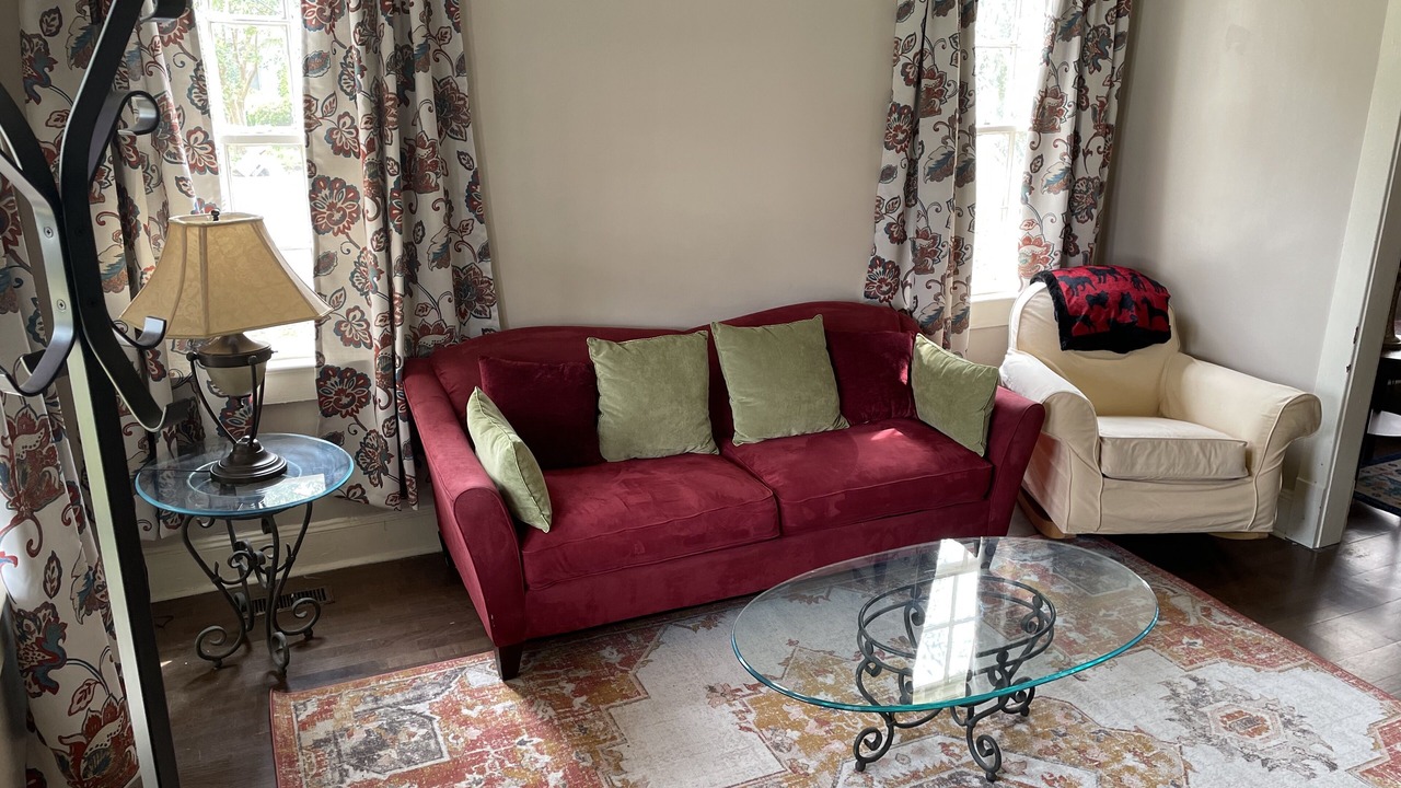 Photo of Livingroom in Charleston